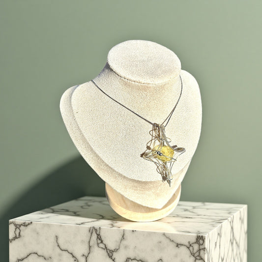 Collar artesanal cristal estrella de cuatro puntas multicolor brillante joyería elegante mujer