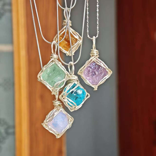 Collar artesanal cristal caramelos multicolor brillante joyería elegante mujer